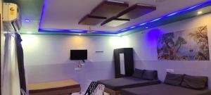 C M HOTEL NEW