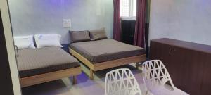 C M HOTEL NEW