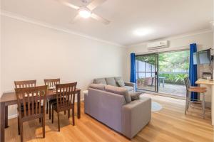 Adriana 4 open plan living with backyard