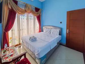 Pakde air cafe and homestay Grabag Magelang Mitra RedDoorz - 班顿甘