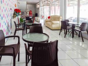 RedDoorz @ Lolak Bolaang Mongondow