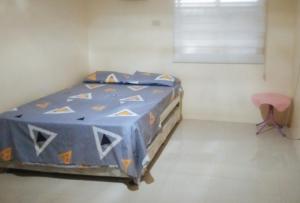 Skyleigh Apartelle by RedDoorz