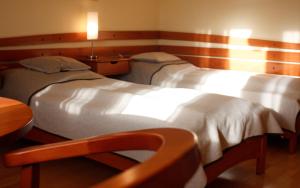 Twin Room with Bathroom room in Posticum Host
