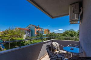 Adriano 2BR apartment with terrace 