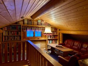 Hakkesetstølen Fjellstugu