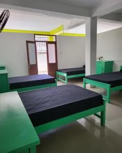 Mega Hostel Mirissa - Mirissa