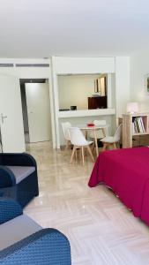 Résidence Gray dAlbion Studio ROU503