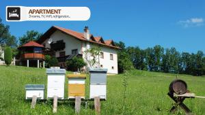 Three-Bedroom Apartment room in Eco Farm Milanovic