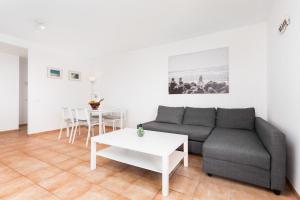 Home2Book Las Vistas Corralejo, Amazing Terrace