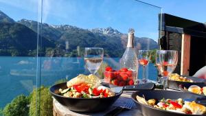 Mikrohyttene i Åkrafjorden