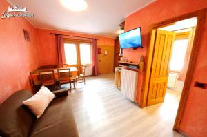 Two-Bedroom Apartment First Floor room in Residence Casa Longa