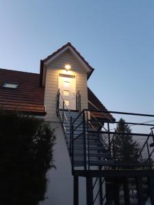 Studio cosy spacieux lumineux avec terrasse