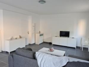 Appartements Grand studio avec jardin au calme : photos des chambres