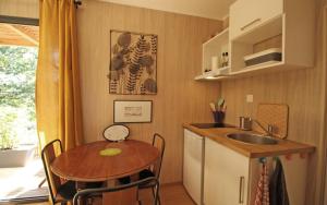 Chalets Le petit paradis, mini maison,nature,confort,calme : photos des chambres