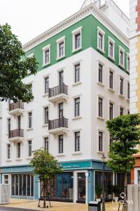 La Playa Ha Long Hotel