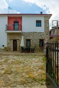 To petrino holidays house - Metangítsion