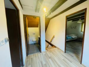 Maisons de vacances Aux deux hirondelles : photos des chambres