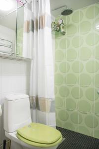 Iso perheasunto keskustassa, Särkänniemen lähellä