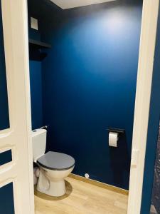 Appartements Capsule Temps suspendu - balneo, home cinema & billard : photos des chambres
