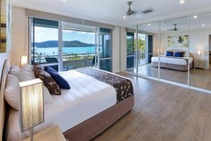 Beach Lodges