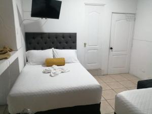 Global Airport Inn FREE Shuttle