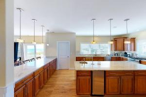 Atlantic Villa Fran-to-Sea