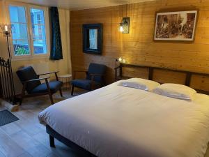 B&B / Chambres d'hotes Au Presbytere de Saigneville : Chambre Double Deluxe