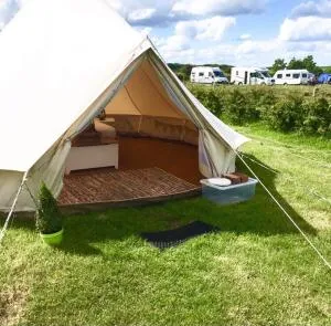 Flamborough Glamping Bell Tents - Bempton