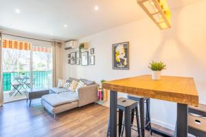 LAPPART -MODERNE & COSY -Pradet Centre & Proche des Plages