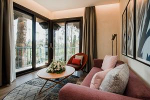 Apartment with Balcony room in Suites Murillo Plaza Sta. Cruz