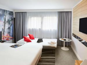 Novotel Birmingham Airport Terminal Building - NEC