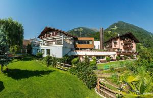 Alpenhof Lodge Butterblume