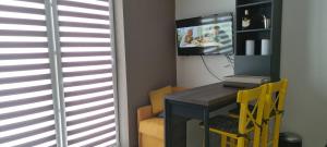 Kraljevi Cardaci 9D 12- Sunny view