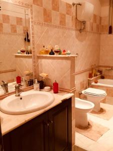 LA DOLCE SOSTA A CASA DI LINDA