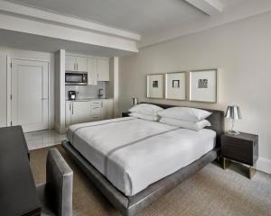 Studio Platinum room in AKA Central Park