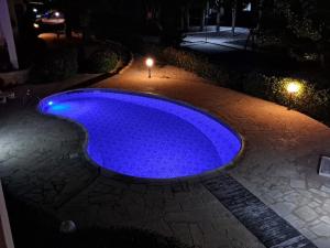The Brightstay Paphos, 2 bed apt, Paphos Riviera, Universal