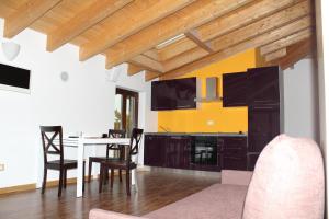 Studio (2 Adults) with Garden View room in Maison d'Elite