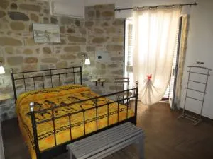 Aurora Bed and Breakfast - Motta D'affermo