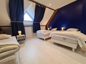 Maisons de vacances Gite Lucay-le-Male, 7 pieces, 15 personnes - FR-1-591-336 : photos des chambres