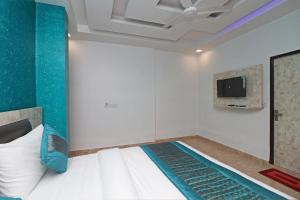 Hotel Airlift at Delhi Airport