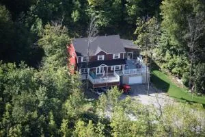 Gîte Le Trésor Caché Bed & Breakfast - Cantley