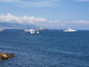 Beau duplex lumineux avec aperçu mer