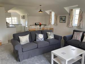 Longwood Forest Apartment