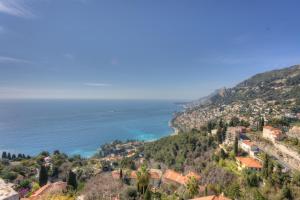 Appartements Ancienne Mairie Vieux Village Roquebrune 3 bedroom apartment : photos des chambres