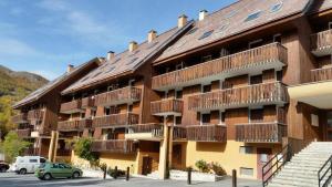 Appartements ALLOS village STUDIO avec balcon proche de pistes : photos des chambres