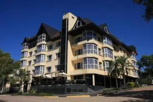 科斯塔雷纳斯温泉酒店 - 阿尔米隆温泉