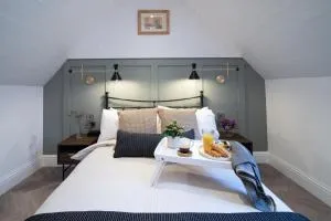 Modern finish to a historic brewers house, Derby - Quarndon