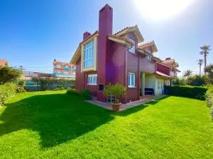 Casa de Anmar casa independiente con jardín, Ajo - Ajo