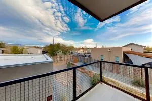 Mountain Skies 212 - Лос-Аламос