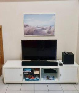 Magnetic Diamond - Gorgeous Holiday Chalet